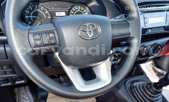 Acheter Import Voiture Toyota Hilux Autre à Import - Dubai, Zambie Acheter Import Voiture Toyota Hilux Autre à Import - Dubai, Zambie