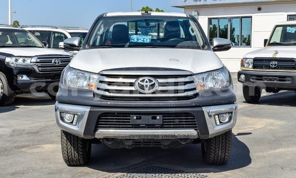Acheter Import Voiture Toyota Hilux Autre à Import - Dubai, Zambie Acheter Import Voiture Toyota Hilux Autre à Import - Dubai, Zambie