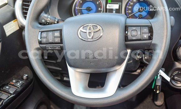Acheter Import Voiture Toyota Hilux Autre à Import - Dubai, Zambie Acheter Import Voiture Toyota Hilux Autre à Import - Dubai, Zambie