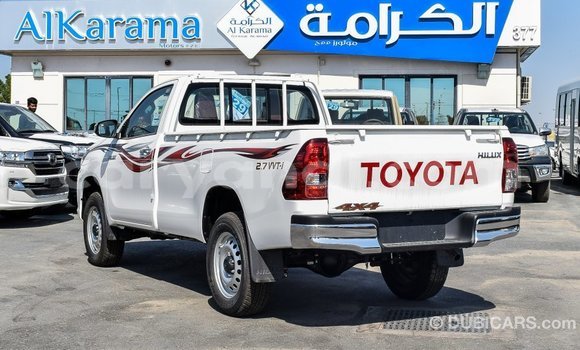 Acheter Import Voiture Toyota Hilux Blanc à Import - Dubai, Zambie Acheter Import Voiture Toyota Hilux Blanc à Import - Dubai, Zambie