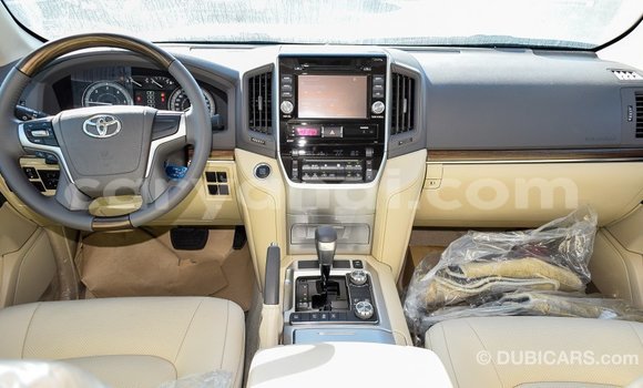 Acheter Import Voiture Toyota Land Cruiser Noir à Import - Dubai, Zambie Acheter Import Voiture Toyota Land Cruiser Noir à Import - Dubai, Zambie