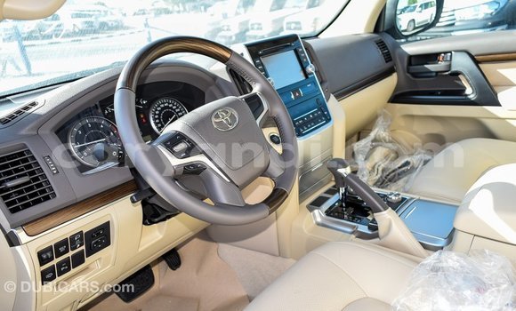 Acheter Import Voiture Toyota Land Cruiser Noir à Import - Dubai, Zambie Acheter Import Voiture Toyota Land Cruiser Noir à Import - Dubai, Zambie