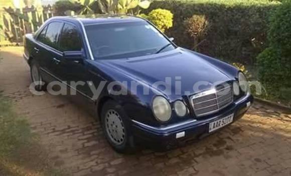 Acheter Occasion Voiture Mercedes‒Benz E–Class Noir à Chipata, Zambie Acheter Occasion Voiture Mercedes‒Benz E–Class Noir à Chipata, Zambie