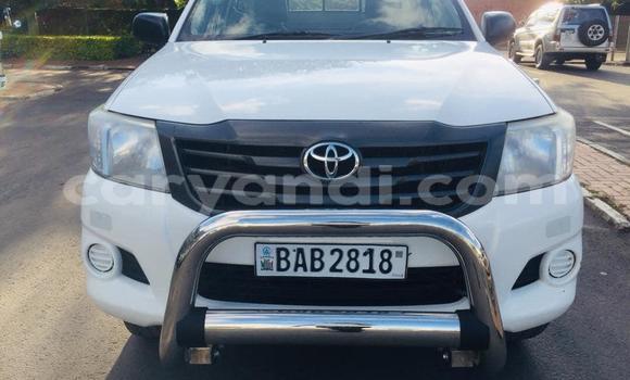 Buy Used Toyota Hilux White Car in Lusaka in Zambia Buy Used Toyota Hilux White Car in Lusaka in Zambia