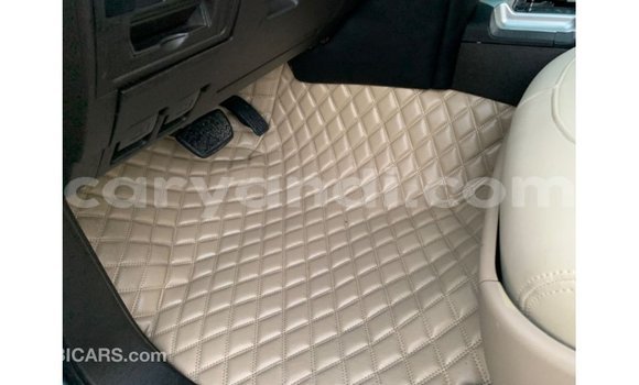 Acheter Import Voiture Toyota Land Cruiser Bleu à Import - Dubai, Zambie Acheter Import Voiture Toyota Land Cruiser Bleu à Import - Dubai, Zambie