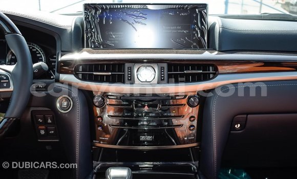 Acheter Import Voiture Lexus LX Blanc à Import - Dubai, Zambie Acheter Import Voiture Lexus LX Blanc à Import - Dubai, Zambie