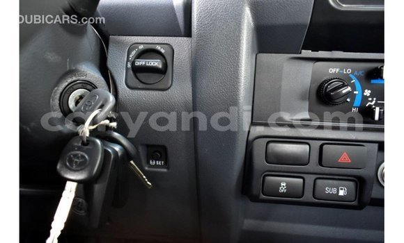 Buy Import Toyota Land Cruiser Red Car in Import - Dubai in Zambia Buy Import Toyota Land Cruiser Red Car in Import - Dubai in Zambia