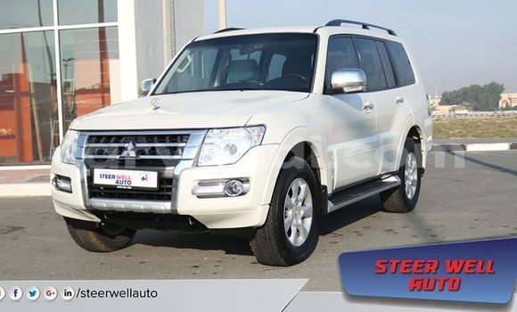 Nunua Imported Mitsubishi Pajero Nyeupe Gari ndani ya Import - Dubai nchini Zambia Nunua Imported Mitsubishi Pajero Nyeupe Gari ndani ya Import - Dubai nchini Zambia