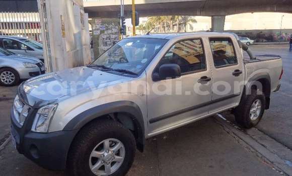 Tenga Tsaru Isuzu KB Chena Mota in Mazabuka in Southern Tenga Tsaru Isuzu KB Chena Mota in Mazabuka in Southern