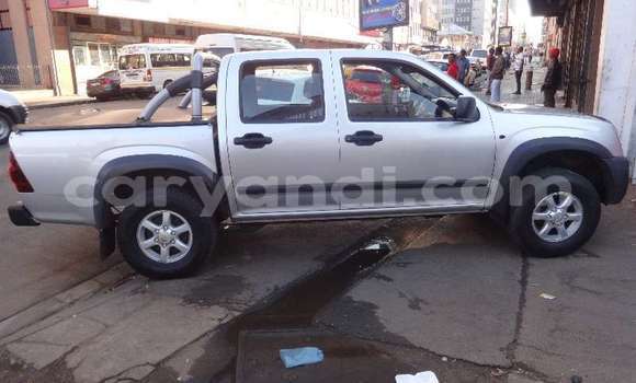 Tenga Tsaru Isuzu KB Chena Mota in Mazabuka in Southern Tenga Tsaru Isuzu KB Chena Mota in Mazabuka in Southern