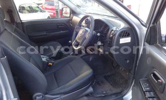 Tenga Tsaru Isuzu KB Chena Mota in Mazabuka in Southern Tenga Tsaru Isuzu KB Chena Mota in Mazabuka in Southern