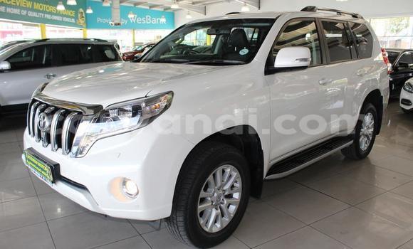 Acheter Occasion Voiture Toyota Prado Blanc à Chingola, Zambie Acheter Occasion Voiture Toyota Prado Blanc à Chingola, Zambie