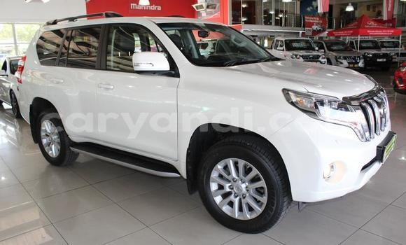 Acheter Occasion Voiture Toyota Prado Blanc à Chingola, Zambie Acheter Occasion Voiture Toyota Prado Blanc à Chingola, Zambie