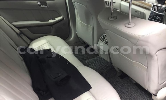 Buy Used Mercedes‒Benz E–Class Other Car in Livingstone in Zambia Buy Used Mercedes‒Benz E–Class Other Car in Livingstone in Zambia
