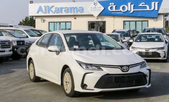 Acheter Import Voiture Toyota Corolla Blanc à Import - Dubai, Zambie Acheter Import Voiture Toyota Corolla Blanc à Import - Dubai, Zambie