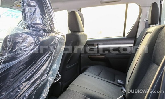 Acheter Import Voiture Toyota Hilux Autre à Import - Dubai, Zambie Acheter Import Voiture Toyota Hilux Autre à Import - Dubai, Zambie