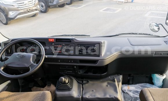 Tenga Imported Toyota Coaster Chena Mota in Import - Dubai in Zambia Tenga Imported Toyota Coaster Chena Mota in Import - Dubai in Zambia