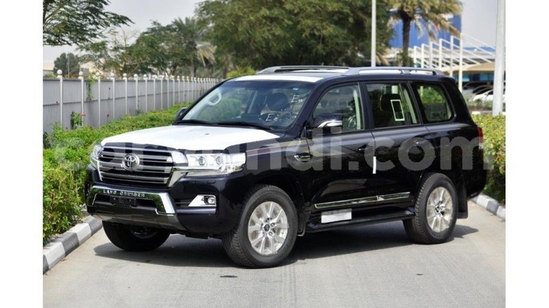 Big with watermark toyota land cruiser zambia import dubai 10070