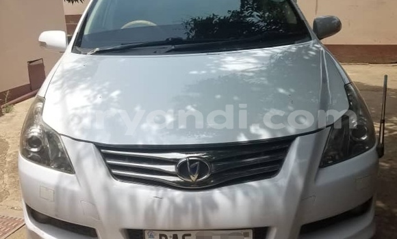 Acheter Occasion Voiture Toyota Blade Blanc à Lusaka, Zambie Acheter Occasion Voiture Toyota Blade Blanc à Lusaka, Zambie