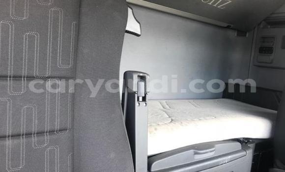 Tenga Tsaru Mercedes–Benz 2644 Chena Rori in Chingola in Zambia Tenga Tsaru Mercedes–Benz 2644 Chena Rori in Chingola in Zambia