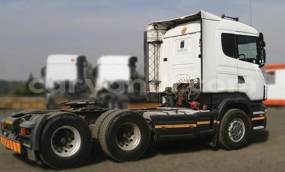Acheter Occasion Utilitaire Scania R420 Blanc à Chingola, Zambie Acheter Occasion Utilitaire Scania R420 Blanc à Chingola, Zambie