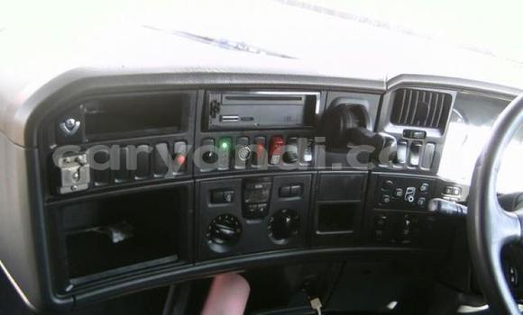 Acheter Occasion Utilitaire Scania R420 Blanc à Chingola, Zambie Acheter Occasion Utilitaire Scania R420 Blanc à Chingola, Zambie