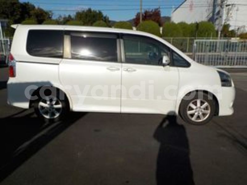 Big with watermark toyota noah zambia lusaka 10100