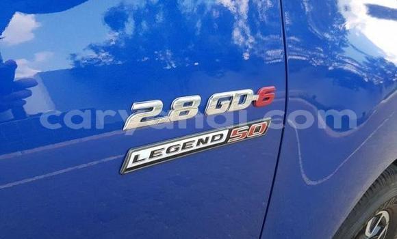 Tenga Tsaru Toyota Hilux Bhuruu Mota in Livingstone in Zambia Tenga Tsaru Toyota Hilux Bhuruu Mota in Livingstone in Zambia