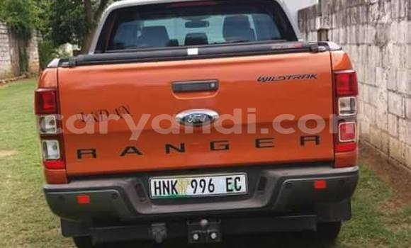 Tenga Tsaru Ford Ranger Tsvuku Mota in Chipata in Zambia Tenga Tsaru Ford Ranger Tsvuku Mota in Chipata in Zambia