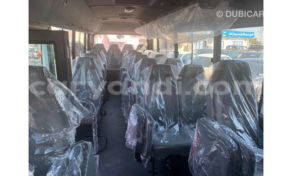 Tenga Imported Hyundai Accent Chena Mota in Import - Dubai in Zambia Tenga Imported Hyundai Accent Chena Mota in Import - Dubai in Zambia