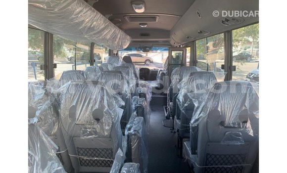 Tenga Imported Hyundai Accent Chena Mota in Import - Dubai in Zambia Tenga Imported Hyundai Accent Chena Mota in Import - Dubai in Zambia