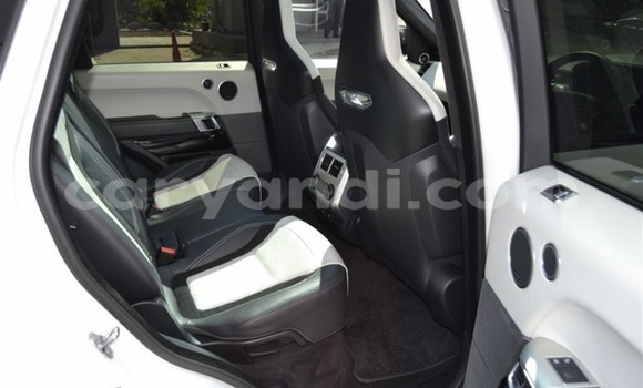 Acheter Occasion Voiture Land Rover Range Rover Sport Blanc à Chingola, Zambie Acheter Occasion Voiture Land Rover Range Rover Sport Blanc à Chingola, Zambie