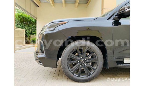 Acheter Import Voiture Lexus LX Noir à Import - Dubai, Zambie Acheter Import Voiture Lexus LX Noir à Import - Dubai, Zambie