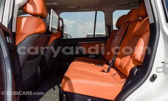 Buy Import Toyota Land Cruiser White Car in Import - Dubai in Zambia Buy Import Toyota Land Cruiser White Car in Import - Dubai in Zambia