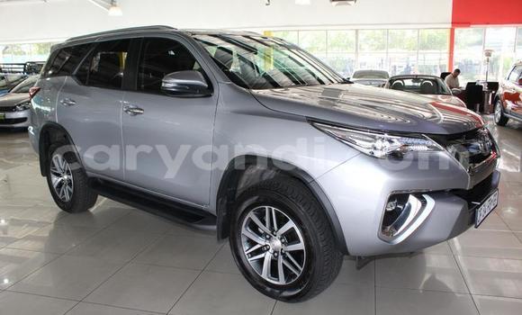 Tenga Tsaru Toyota Fortuner Zvimwe Mota in Chilanga in Lusaka Tenga Tsaru Toyota Fortuner Zvimwe Mota in Chilanga in Lusaka