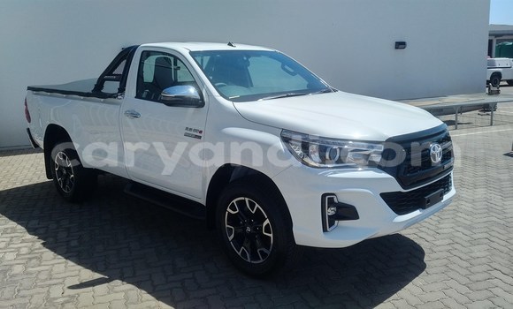 Tenga Tsaru Toyota Hilux Chena Mota in Chipata in Zambia Tenga Tsaru Toyota Hilux Chena Mota in Chipata in Zambia