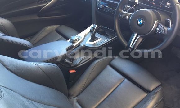 Acheter Occasion Voiture BMW 4er Bleu à Chipata, Zambie Acheter Occasion Voiture BMW 4er Bleu à Chipata, Zambie
