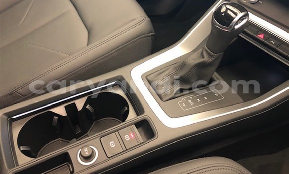 Nunua Ilio tumika Audi Q3 Bluu Gari ndani ya Chipata nchini Zambia Nunua Ilio tumika Audi Q3 Bluu Gari ndani ya Chipata nchini Zambia