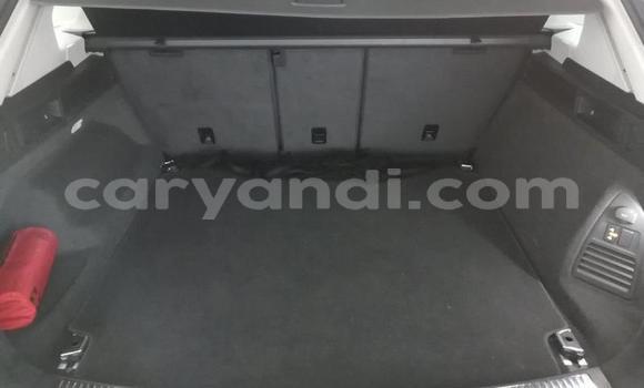 Tenga Tsaru Volkswagen Touareg Sirivha Mota in Mazabuka in Southern Tenga Tsaru Volkswagen Touareg Sirivha Mota in Mazabuka in Southern