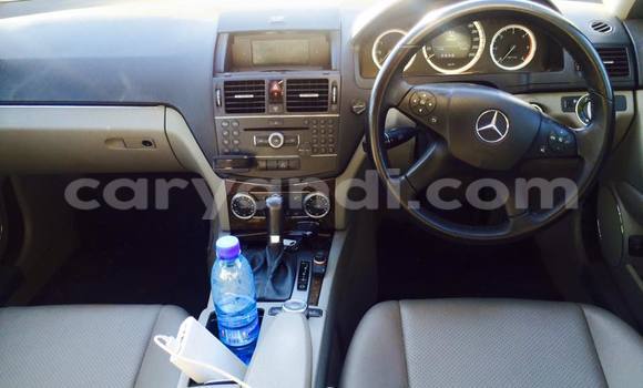 Tenga Tsaru Mercedes‒Benz C–Class Zvimwe Mota in Chingola in Zambia Tenga Tsaru Mercedes‒Benz C–Class Zvimwe Mota in Chingola in Zambia