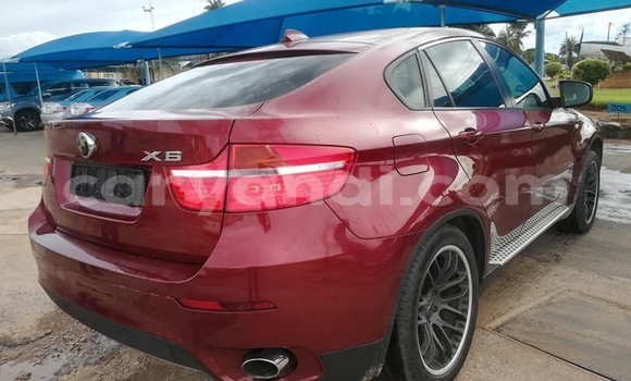 Tenga Tsaru BMW X6 Tsvuku Mota in Lusaka in Zambia Tenga Tsaru BMW X6 Tsvuku Mota in Lusaka in Zambia