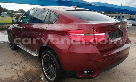 Tenga Tsaru BMW X6 Tsvuku Mota in Lusaka in Zambia Tenga Tsaru BMW X6 Tsvuku Mota in Lusaka in Zambia