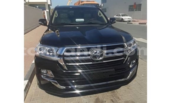 Acheter Import Voiture Toyota Land Cruiser Noir à Import - Dubai, Zambie Acheter Import Voiture Toyota Land Cruiser Noir à Import - Dubai, Zambie