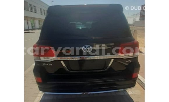 Acheter Import Voiture Toyota Land Cruiser Noir à Import - Dubai, Zambie Acheter Import Voiture Toyota Land Cruiser Noir à Import - Dubai, Zambie