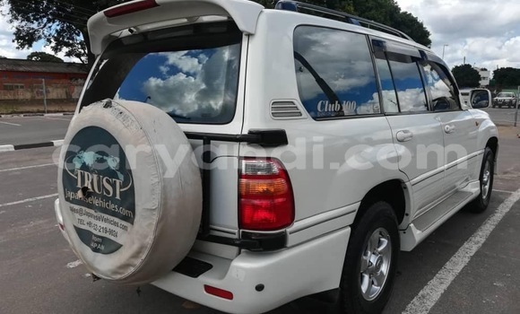 Tenga Tsaru Toyota Land Cruiser Chena Mota in Chilanga in Lusaka Tenga Tsaru Toyota Land Cruiser Chena Mota in Chilanga in Lusaka