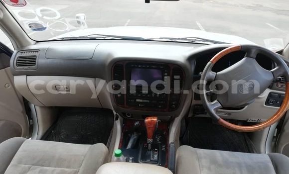 Tenga Tsaru Toyota Land Cruiser Chena Mota in Chilanga in Lusaka Tenga Tsaru Toyota Land Cruiser Chena Mota in Chilanga in Lusaka