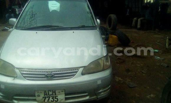 Nunua Ilio tumika Toyota Spacio Fedha Gari ndani ya Chipata nchini Zambia Nunua Ilio tumika Toyota Spacio Fedha Gari ndani ya Chipata nchini Zambia