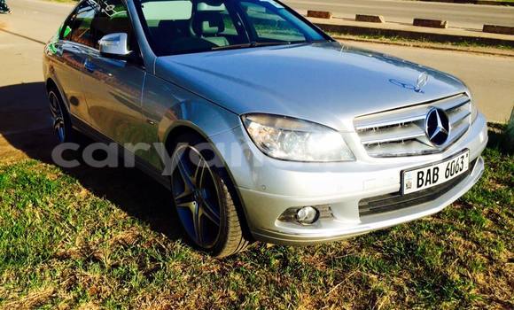 Tenga Tsaru Mercedes‒Benz C–Class Zvimwe Mota in Chingola in Zambia Tenga Tsaru Mercedes‒Benz C–Class Zvimwe Mota in Chingola in Zambia