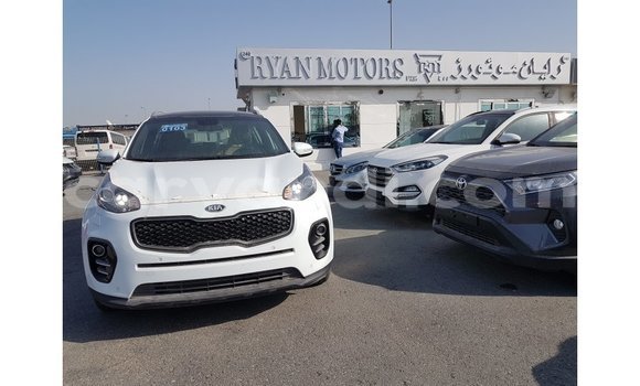 Buy Import Kia Sportage White Car in Import - Dubai in Zambia Buy Import Kia Sportage White Car in Import - Dubai in Zambia