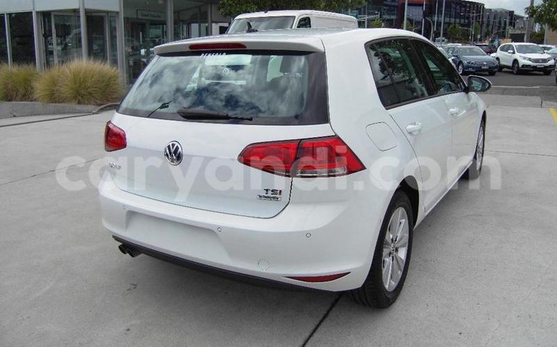 Big with watermark 2016 volkswagen golf 92tsi comfortline 7 auto3